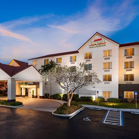 Fairfield Inn & Suites Бока-Ратон Экстерьер фото