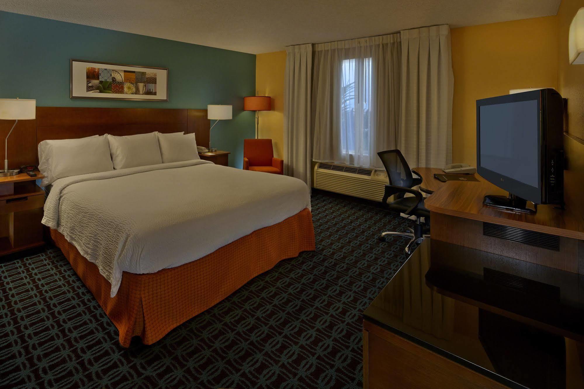 Fairfield Inn & Suites Бока-Ратон Экстерьер фото
